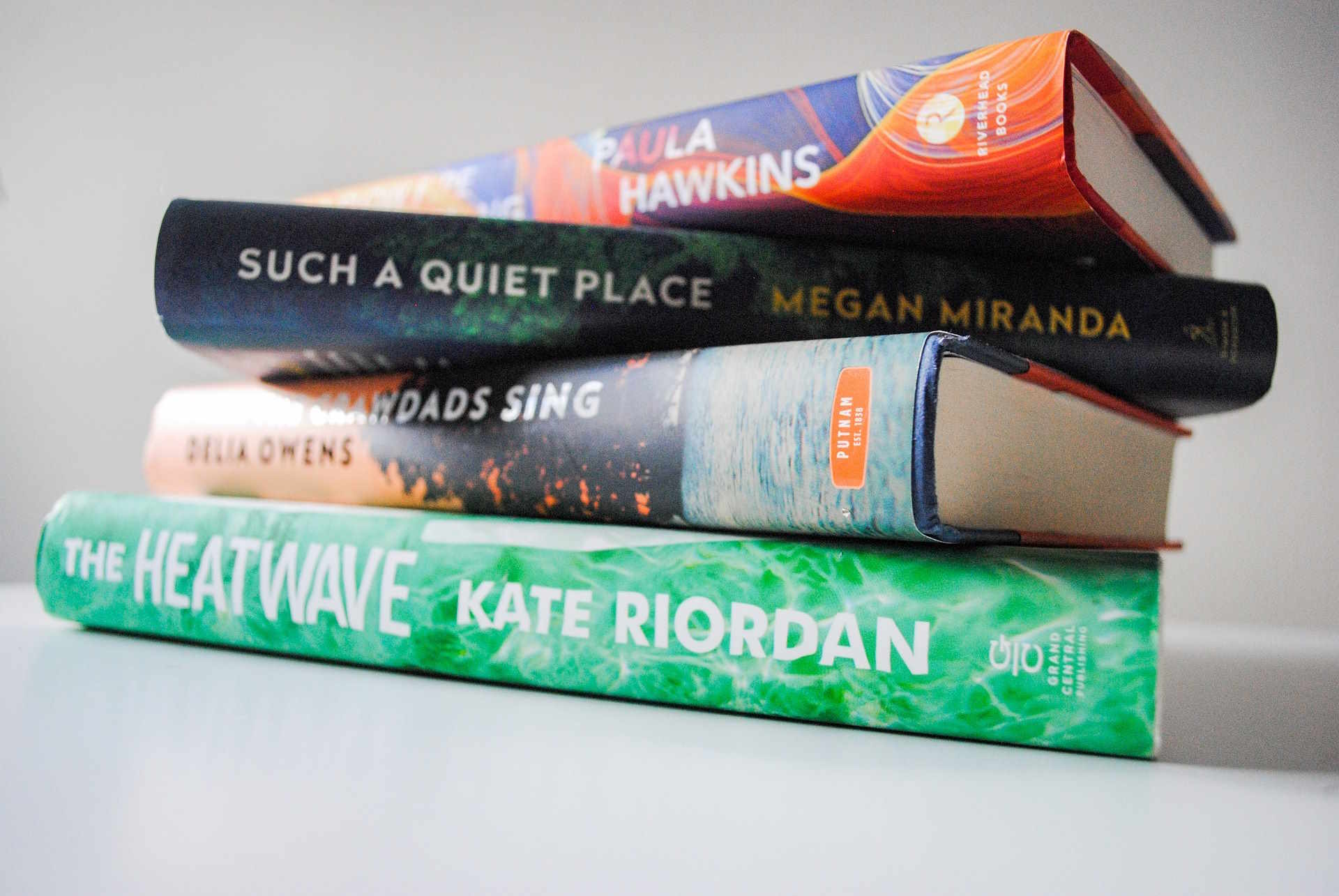 Dive into Reading: Book Club Subscriptions